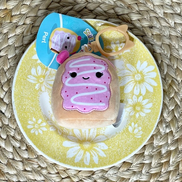 New Squishmallow Perl Pink Cherry Pastry/Donut/Poptart Clip Aldi Exclusive - Picture 1 of 10